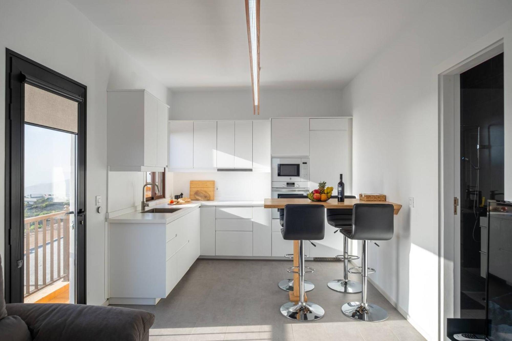 Finca Las Huellas - Moderno Apartamento Con Vistas Al Mar Y Al Volcan 洛斯·亚诺斯·德·阿里丹 外观 照片